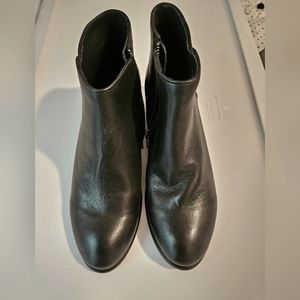 Frye Short Booties - black- 8